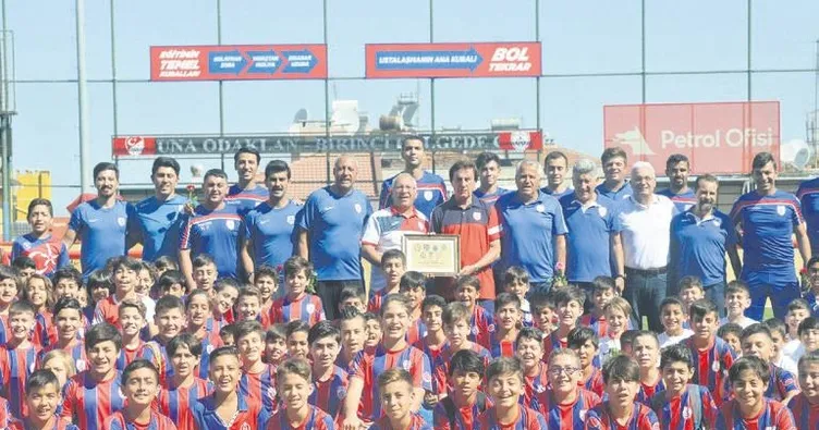 Avcı’ya 80’inde jübile