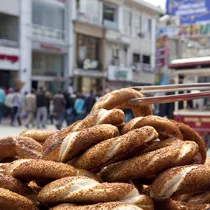 Turkısh Bagel değil Simit