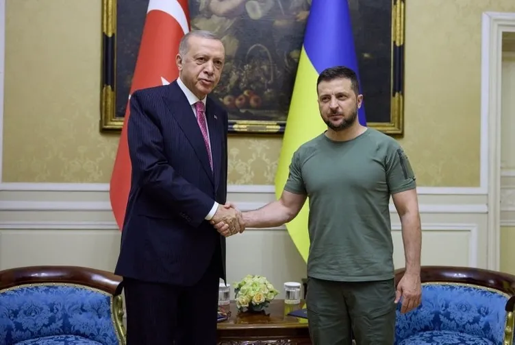 Fransız gazetesinden Türkiye’nin 3 başarısına övgü: Erdoğan’ın diplomasisi ülkeyi vazgeçilmez bir konuma getirdi
