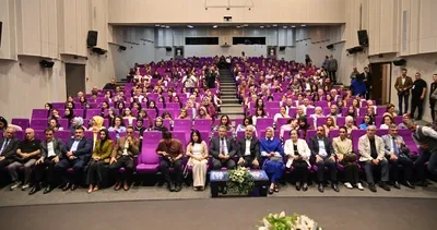 Trabzon Büyükşehir Belediye Başkanı Genç, “Dil, Üslup ve Nezaket” konulu seminerde konuştu #trabzon