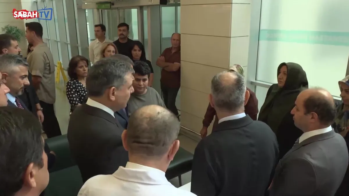 Bakan Çiftçi ve Bakan Tekin'den yaralı öğrencilere ziyaret