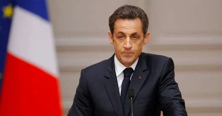 Fransa eski Cumhurbaşkanı Sarkozy’ye rüşvetten hapis istemi!
