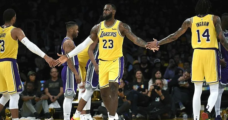 LeBron James, Lakers’a ısınıyor