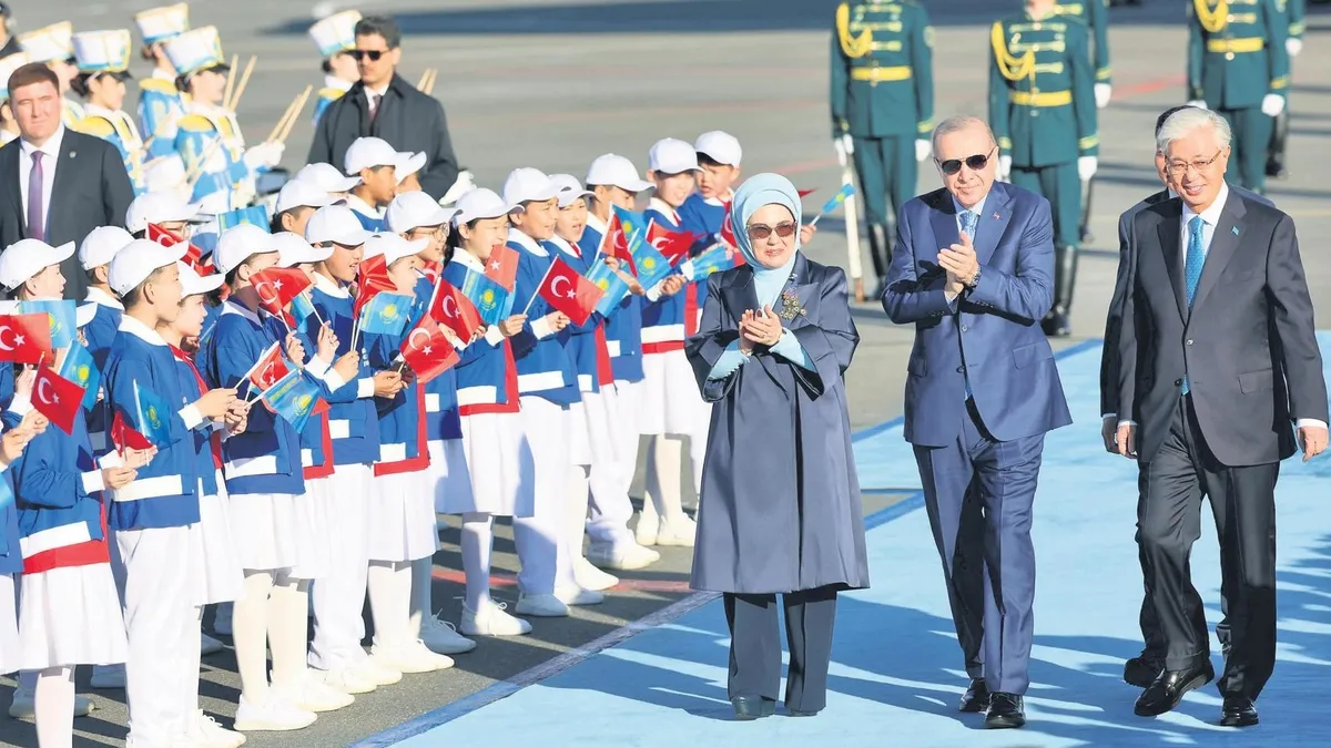 Başkan Erdoğan’a Kazakistan’da coşkulu karşılama: İkili ticaret hacminde hedef 15 milyar dolar Başkan Erdoğan’a Kazakistan’da coşkulu karşılama: İkili ticaret hacminde hedef 15 milyar dolar