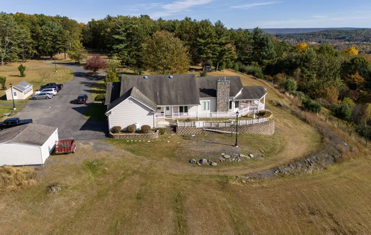 SON DAKİKA… İşte FETÖ elebaşı Fetullah Gülen’in son görüntüsü: 1 milyon dolarlık yeni malikanesinden çıkarken yakalandı!