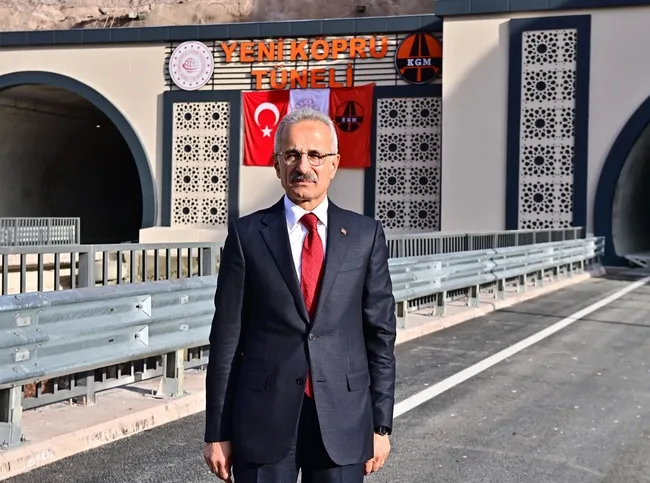 hakkari-yuksekova-arasi-25-dakika-kisaliyor-1733578462309.jpeg
