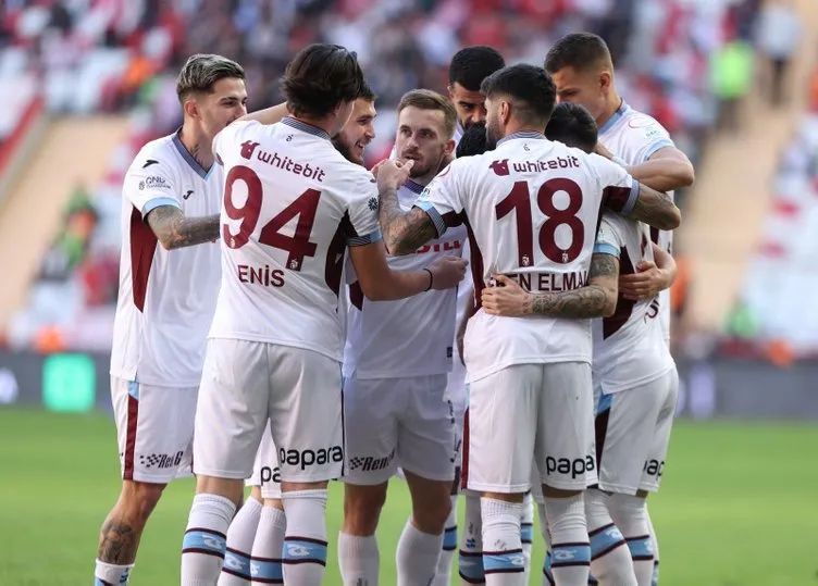 Son dakika Trabzonspor haberi: Eski Fenerbahçeli yıldız Trabzonspor yolunda! Suudiler transferi duyurdu...