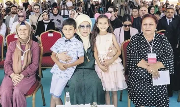 Bir çocuğun elinden tutun hayatını değiştirin