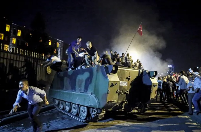 baskan-erdogandan-15-temmuz-makalesi-turk-milletinin-kahraman-direnisi-dunya-tarihi-acisindan-emsalsiz-1784381886623.png