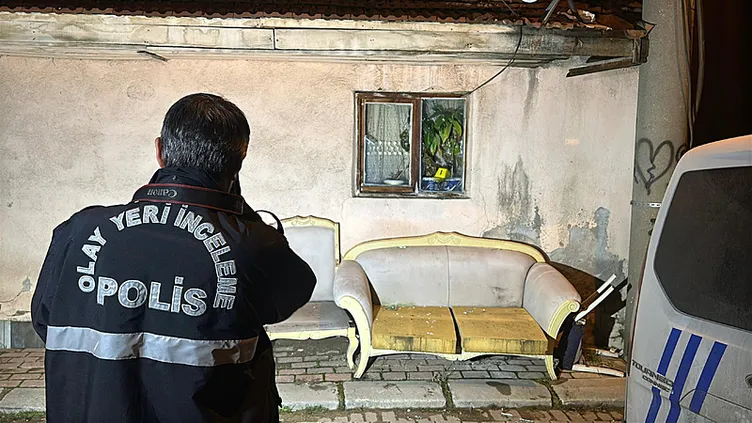 Uşak’ta evlat dehşeti: Babasını döverek öldürdü!