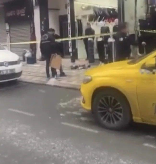 park-yeri-tartismasinda-kan-akti-1-olu-1-yarali-1765218275546.jpg (764×800)