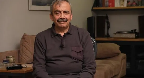 son-dakika-hdp-6li-koalisyona-kurt-sorunu-icin-rotayi-cizdi-imrali-ve-kandil-olmadan-olmaz-1681909183398.jpg Son dakika: HDP, 6'lı koalisyona Kürt sorunu için rotayı çizdi: İmralı ve Kandil olmadan olmaz...