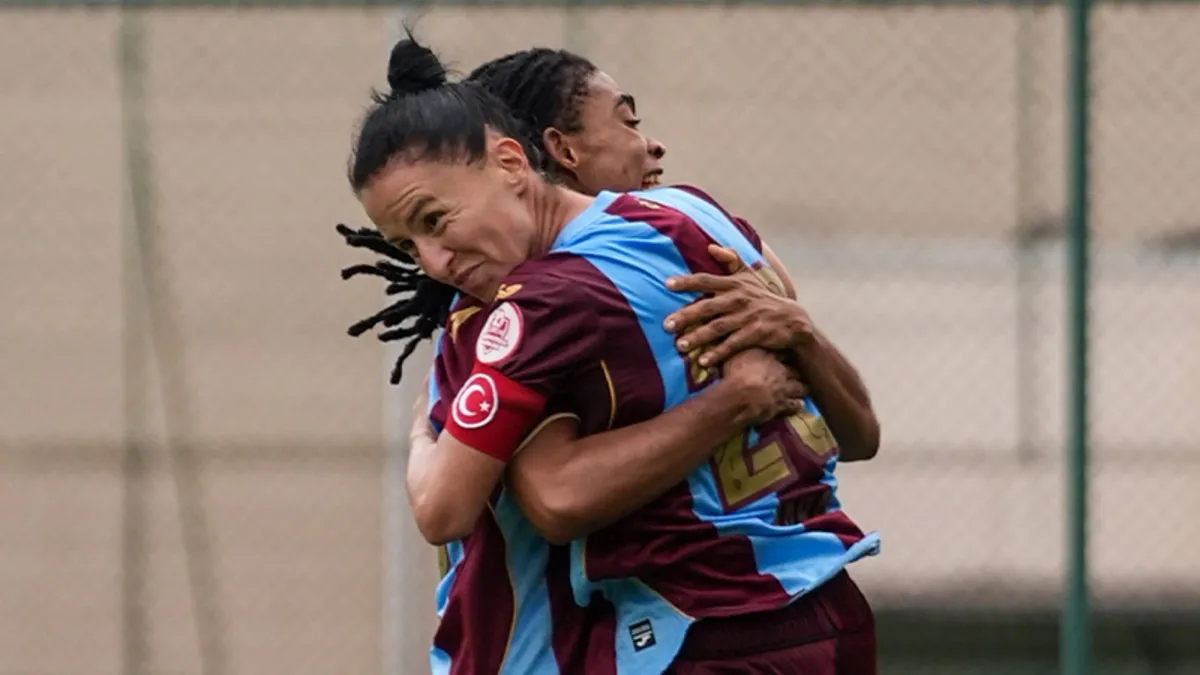 Trabzonspor, Sultanbeyligücü'nü 2-1 mağlup etti