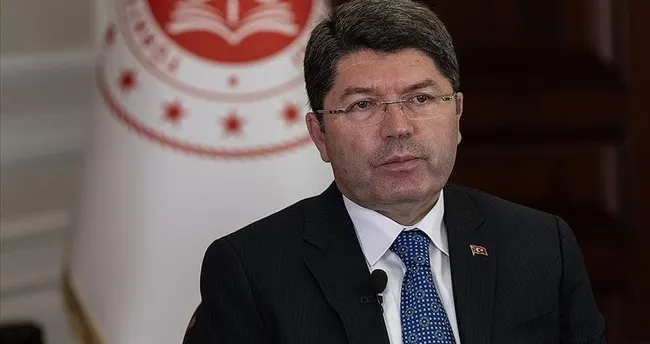 Adalet Bakanı Tunç: Bir dilekçe üzerinden bütün yargıyı suçlamak doğru olmaz Adalet Bakanı Tunç: Bir dilekçe üzerinden bütün yargıyı suçlamak doğru olmaz