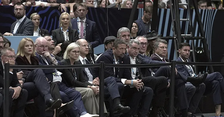 Gençlik ve Spor Bakanı Osman Aşkın Bak: Sporcularımızla gurur duyuyoruz