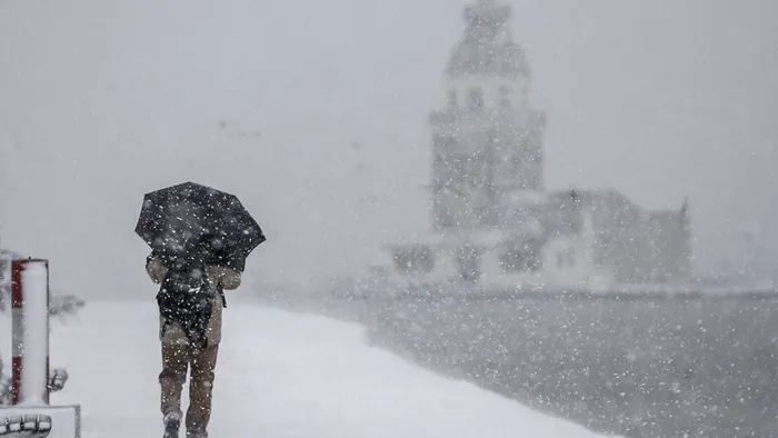 Meteoroloji'den son dakika hava durumu açıklaması! İstanbul'a kar ne zaman yağacak...
