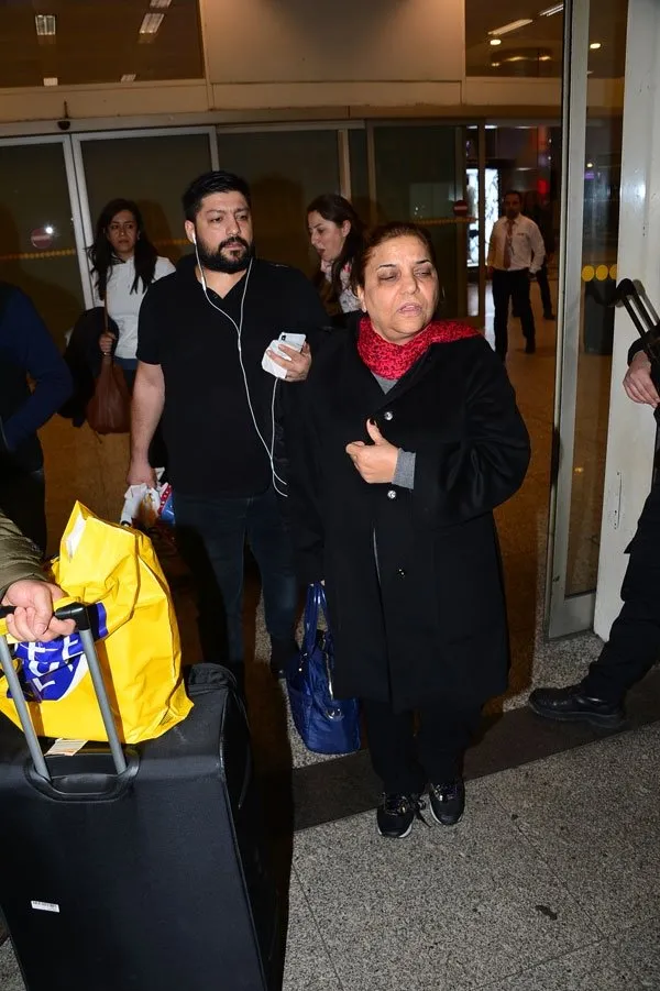 Kibariye: Bacaklarım tutmuyor