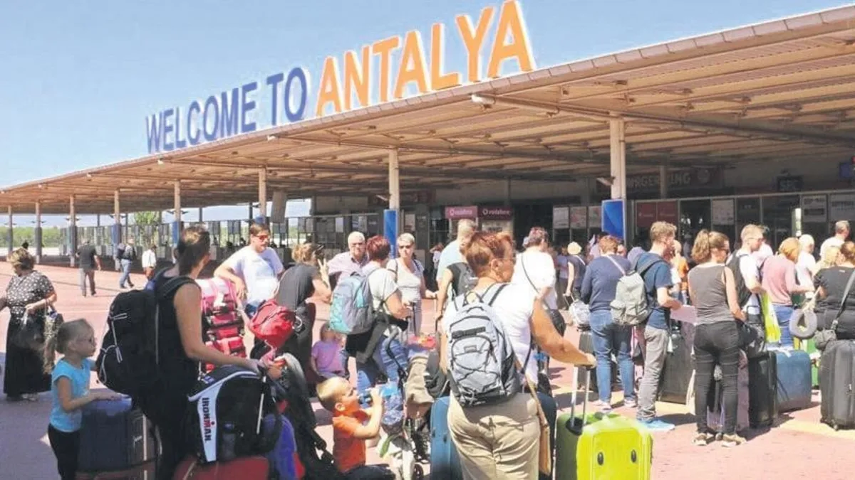 Yüksek turizm geliri cari açığı düşürdü Yüksek turizm geliri cari açığı düşürdü