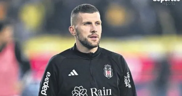 Ante Rebic kadro dışı!