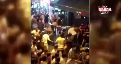 Son Dakika: İstanbul Beşiktaş Çarşı’da onlarca kişi tekme tokat ’Fight Club’ filmi sahnesi gibi birbirlerine girdi | Video