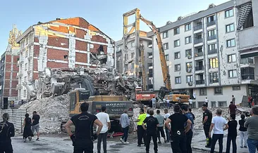 Bahçelievler’de yıkım sırasında beton parçaları 2 binaya zarar verdi