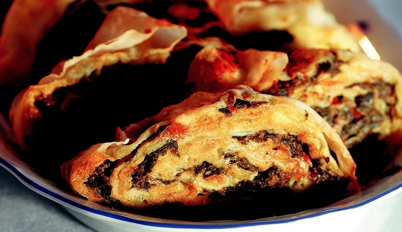 Ispanaklı ve Patatesli Rulo Börek
