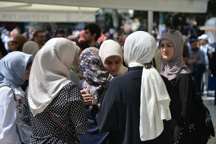 Şule Yüksel Şenler son yolculuğuna uğurlandı