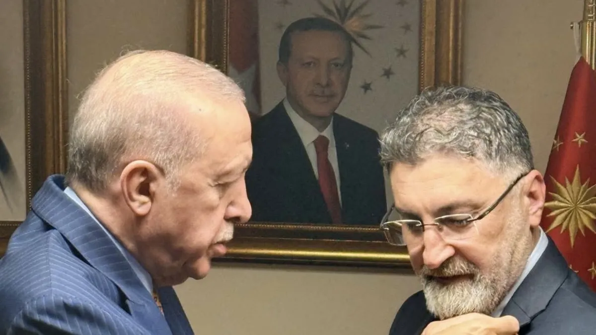 CHP'den istifa eden Serik Belediye Başkanı Kadir Kumbul AK Parti'ye katıldı