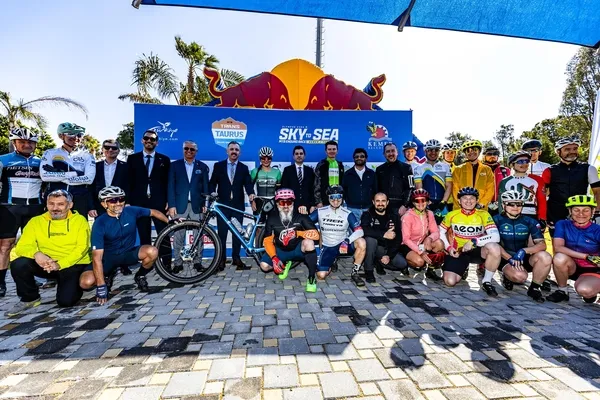 antalyada-trans-taurus-dag-bisikleti-etap-yarislari-siralama-turu-ile-start-aldi-1744295419956.jpg