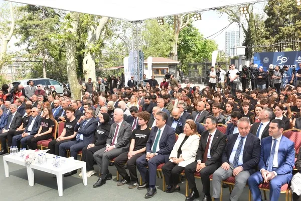 ilim-yayma-vakfi-istanbulda-15-okulda-kutuphane-acti-1778499574764.jpg