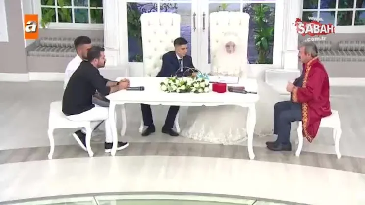 Esra Erol'da Ezgi ve Hüseyin evlendi | Video