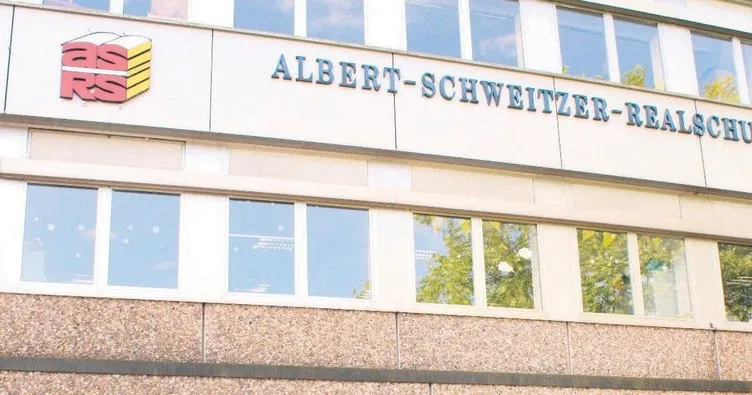 Filistin baskısı ilkokula indi