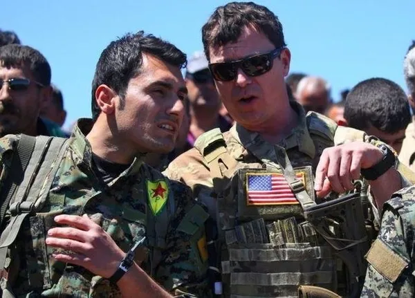 abdden-teror-orgutu-ypgye-ust-duzey-ziyaret-1636911911709.jpeg ABD'den terör örgütü YPG'ye üst düzey ziyaret