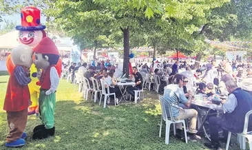 20 bin kişilik bayramlaşma