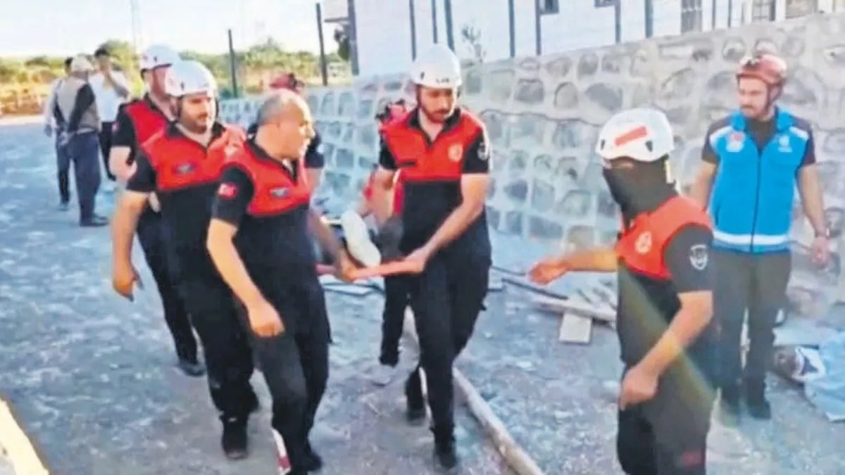 Kuzenlerin bıçaklı kavgası cinayetle bitti