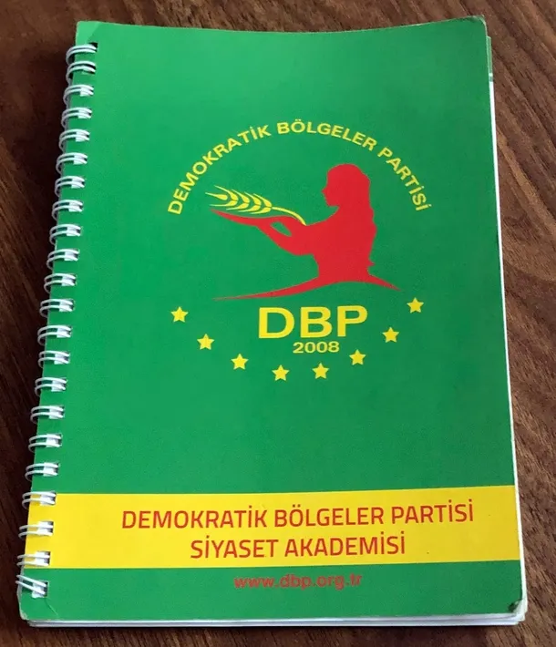 SON DAKİKA... HDP binasından PKK’nın kaçırdığı çocukların bilgileri olan ajanda çıktı