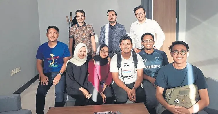 Malezyalı öğrenciler HKÜ’de