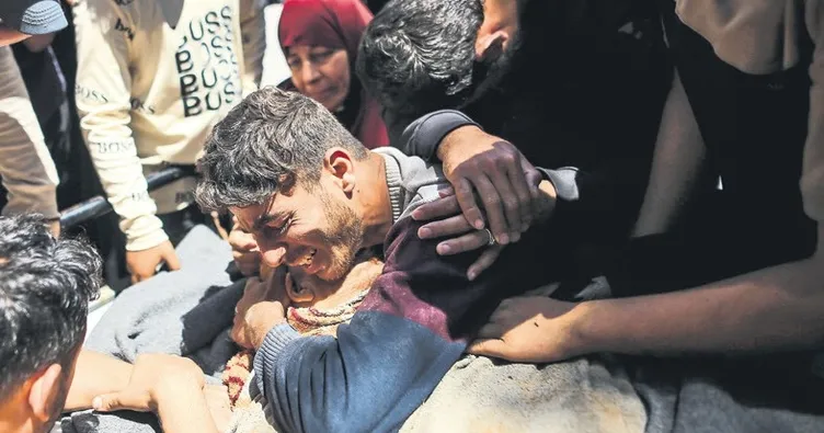 Gazze’de soykırım sürüyor
