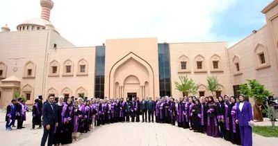 AİÇÜ İslami İlimler Fakültesi’nde mezuniyet töreni düzenlendi