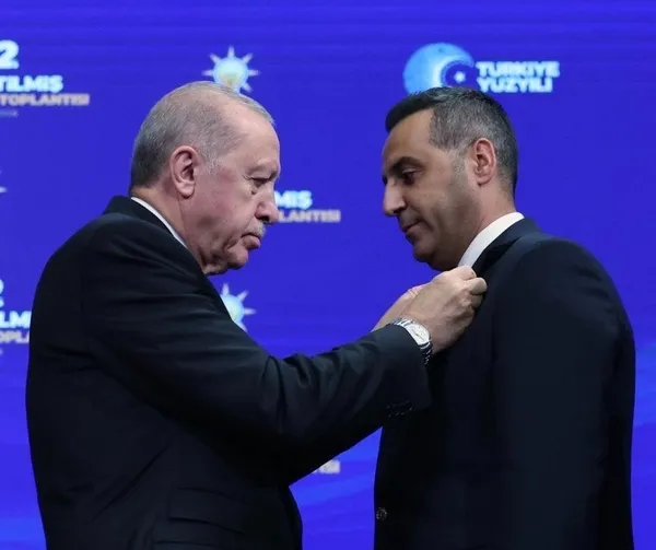 aydin-pehlivandan-yildiza-hos-geldin-mesaji-omuz-omuza-calisacagiz-1790778780814.jpg