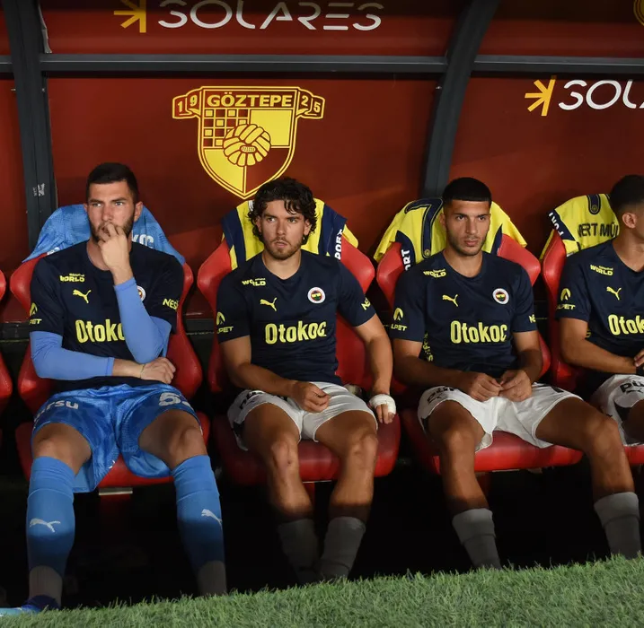 SON DAKİKA FENERBAHÇE HABERLERİ: Ferdi Kadıoğlu’nun gitmek istemesinin sebebi ortaya çıktı! Meğer Jose Mourinho…