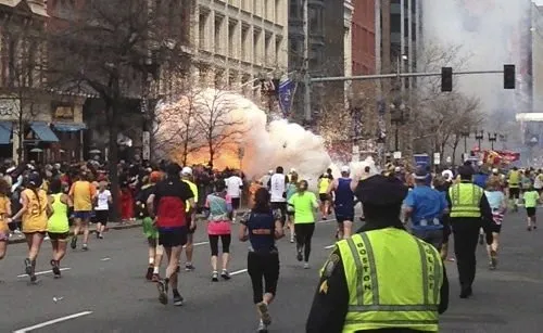 Boston’da maratonda patlama