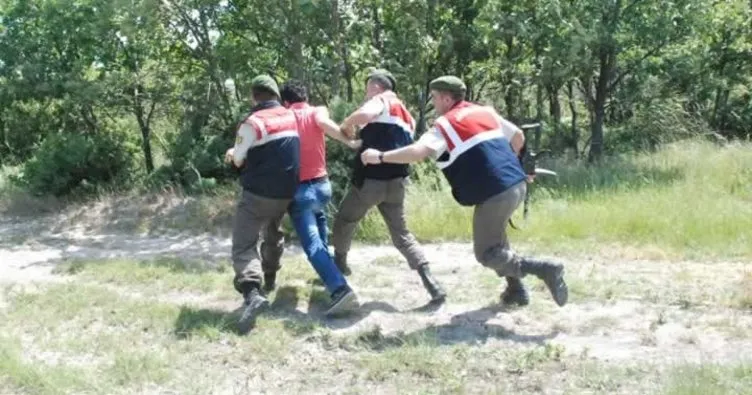 Sınırda FETÖ ve PKK şüphelisi 3 kişi yakalandı