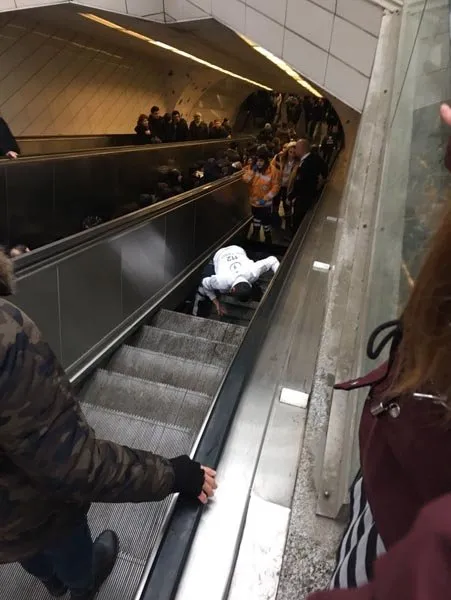 Maslak metrosunda korkunç kaza