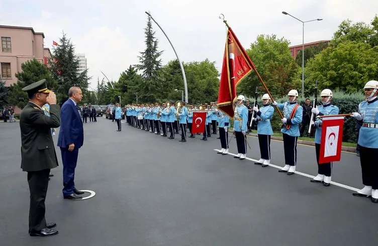 Başkomutan Karagah’ta