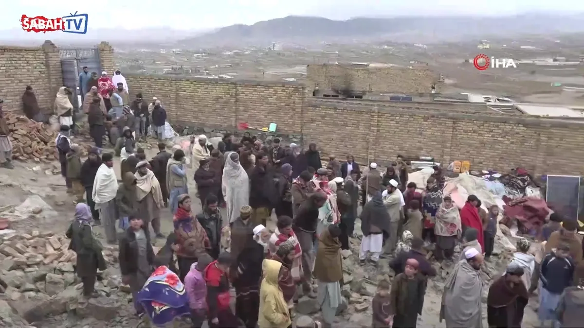 Afganistan’da 5,9 büyüklüğünde deprem: 8 ölü | Video videosunu izle Afganistan’da 5,9 büyüklüğünde deprem: 8 ölü | Video videosunu izle