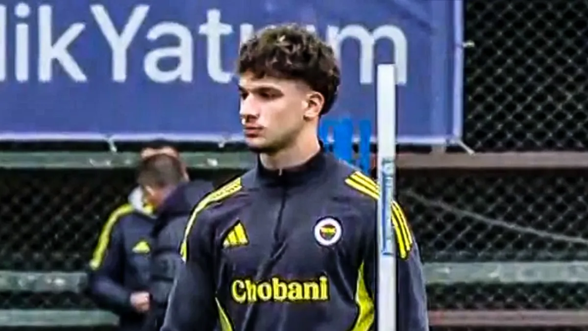 Galatasaray’dan Fenerbahçe’ye transfer! Çağrı Hakan Balta idmana çıktı… Galatasaray’dan Fenerbahçe’ye transfer! Çağrı Hakan Balta idmana çıktı…