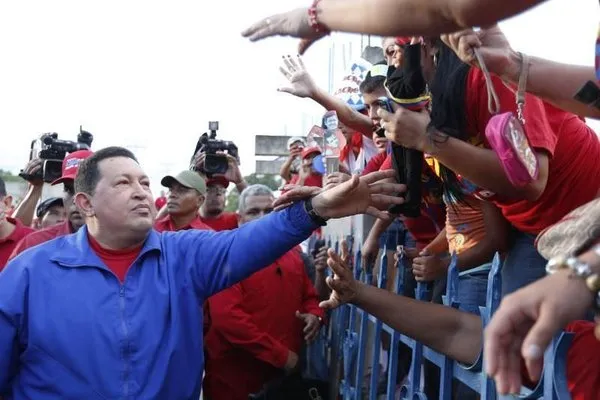 Chavez'den Obama'ya övgü