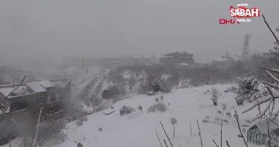 Şırnak’ı, Hakkari ve Siirt’te bağlayan yollar kardan kapandı | Video