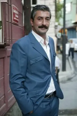 Ünlüler ticareti sevdi!